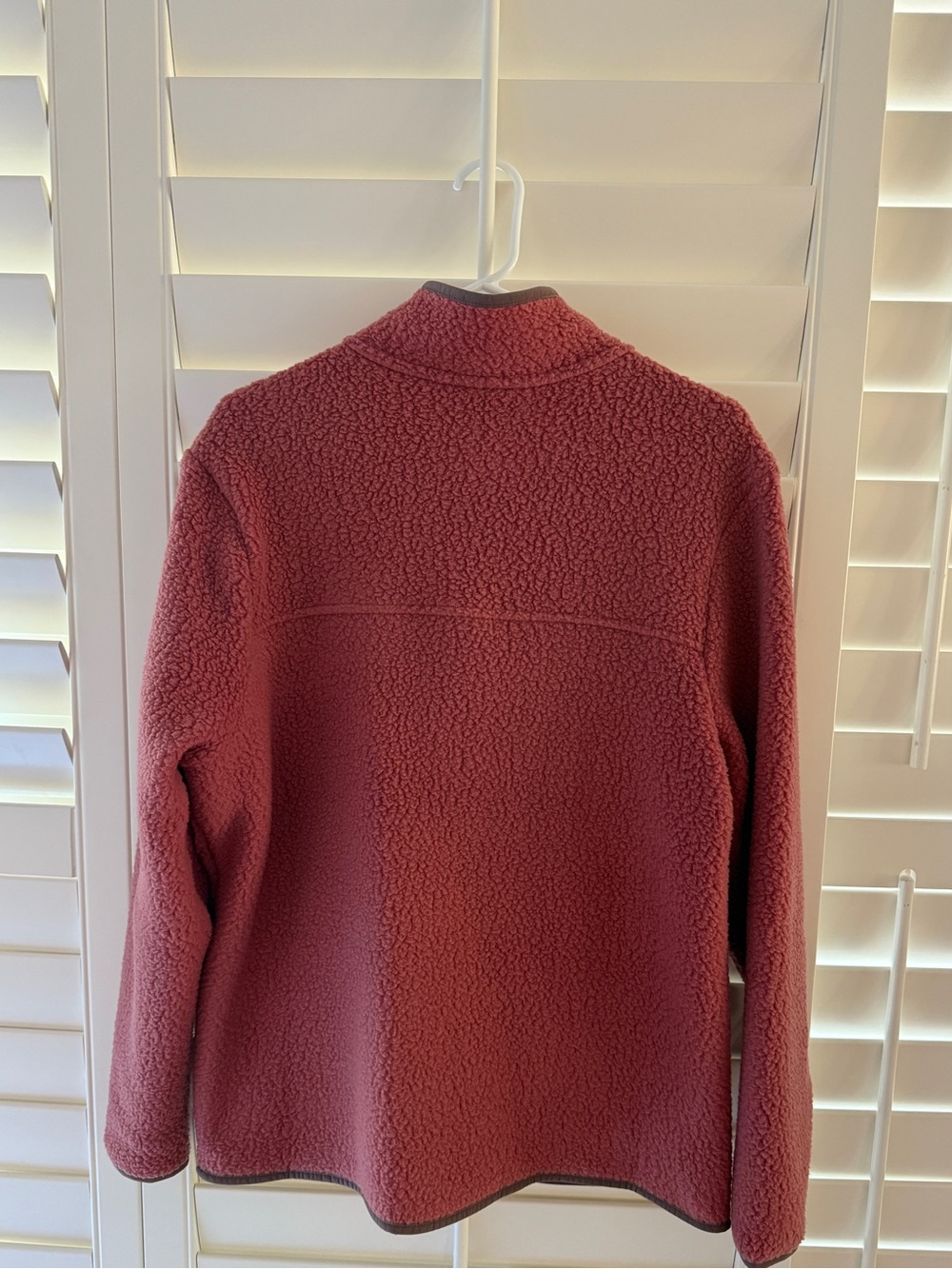 Patagonia Women's Retro Pile Fleece Jacket in Rosehip (Size L) - Picture 5 of 6